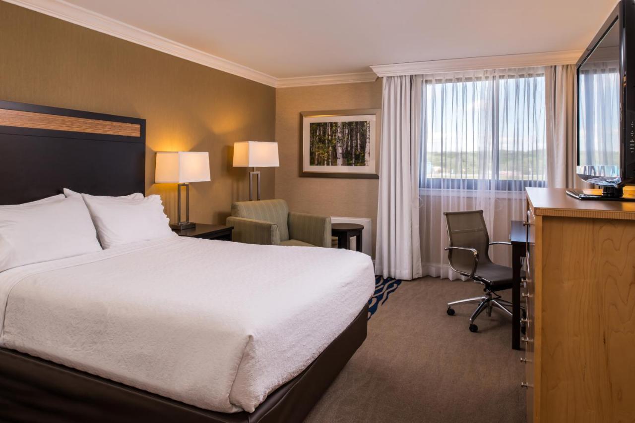 Holiday Inn Concord Downtown, An Ihg Hotel Bagian luar foto